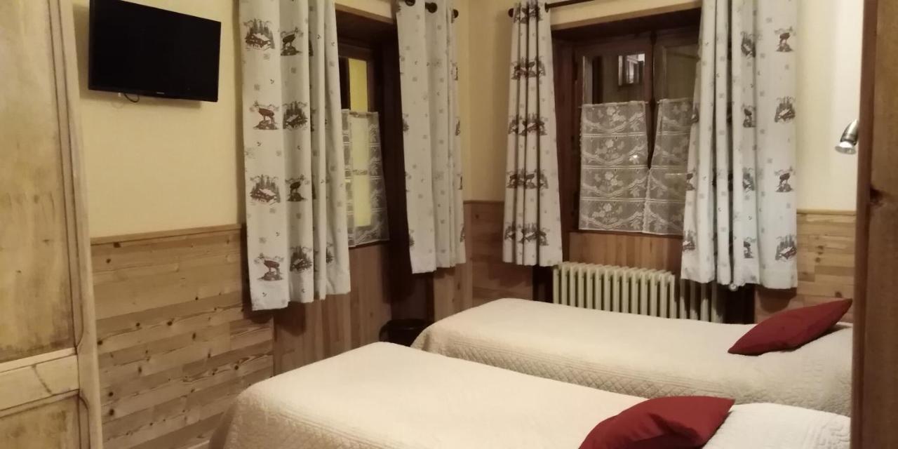Le Dome Hotel Тин Екстериор снимка